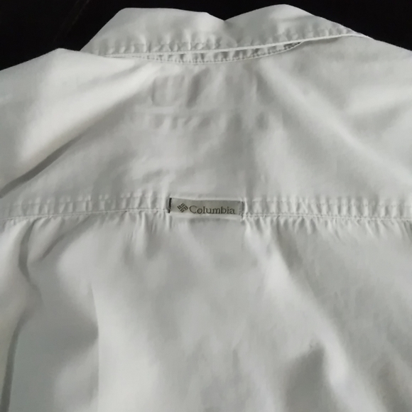 Vintage COLUMBIA SPORTSWEAR Button-down - Picture 4 of 8